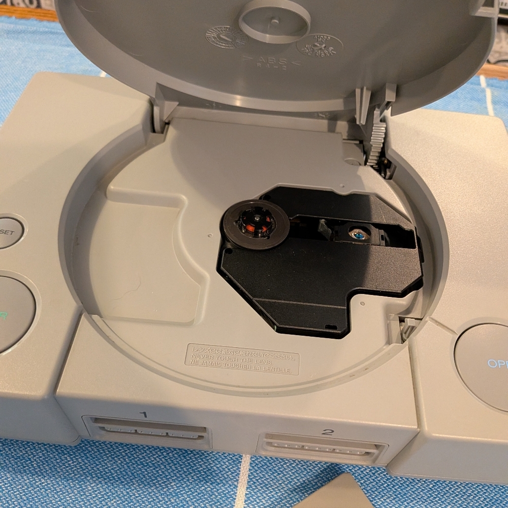 PRICE DROP ⬇️ PlayStation For Parts - Picture 2 of 6